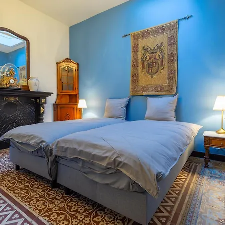 Chateau Constance, 19 Personnes *