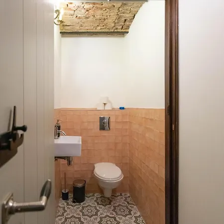 Chateau Constance, 19 Personnes Villa