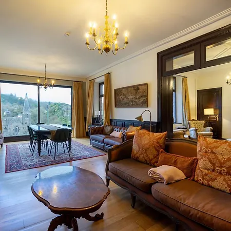 Villa Chateau Constance, 19 Personnes *