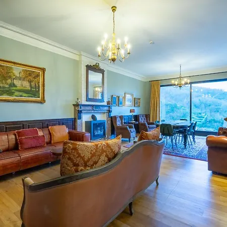 Chateau Constance, 19 Personnes Villa *