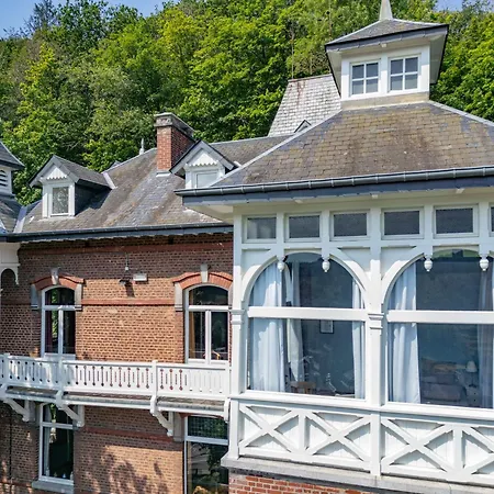 Chateau Constance, 19 Personnes *