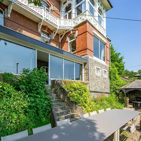 Chateau Constance, 19 Personnes Villa *